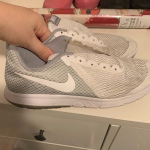 Nike womens sneakers